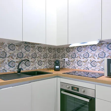 La Corte Dei Miracoli *