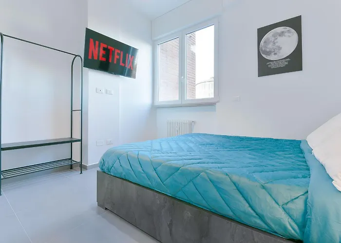 La Corte Dei Miracoli Bologna