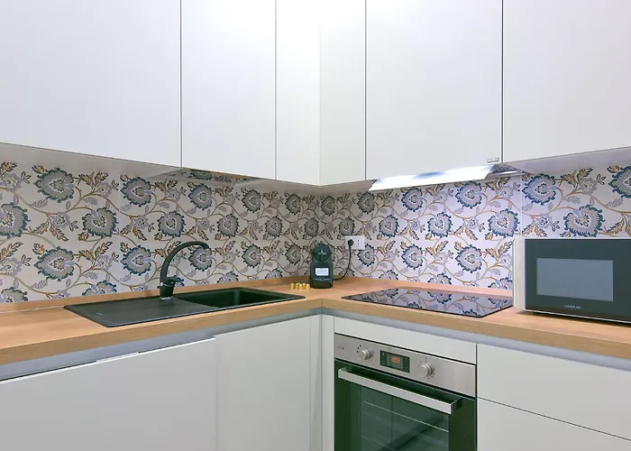 La Corte Dei Miracoli *